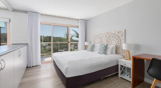 Апартаменты Executive Charlesworth Bay Beach Resort