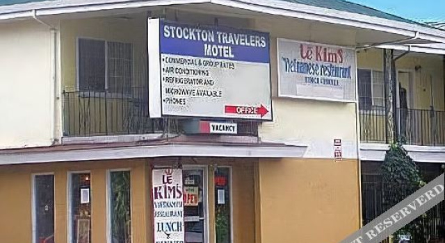Stockton Travelers Motel, Забронировать Мотель Стоктон штат Калифорния, рядом с Historic Bob Hope Theatre