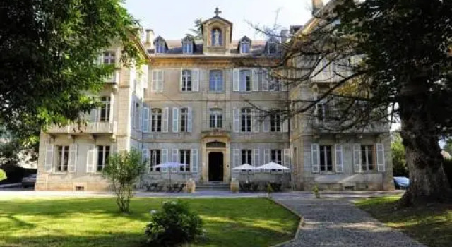 La Villa D'Alti, Забронировать Вилла Баньер-де-Люшон Luchon Superbagnères Ski Resort