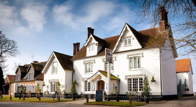 The Kings Head Country Hotel, Varaa Hotelli Great Bircham Norfolk