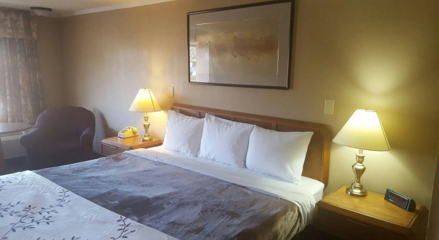 Vandalia Travelodge Dayton Airport, Đặt Khách sạn Vandalia Ohio