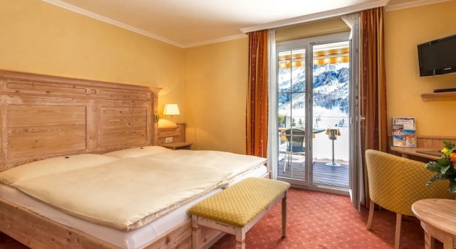 Номер Superior Hotel Restaurant Waldhaus