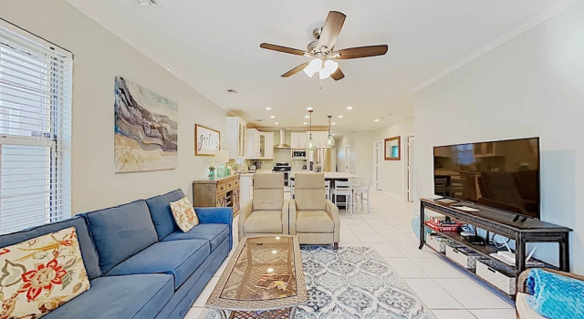 New Listing! Designer Beach W/ Bikes 3 Bedroom Home, Забронировать Дом для отпуска Нейплс-Парк Southwest Florida