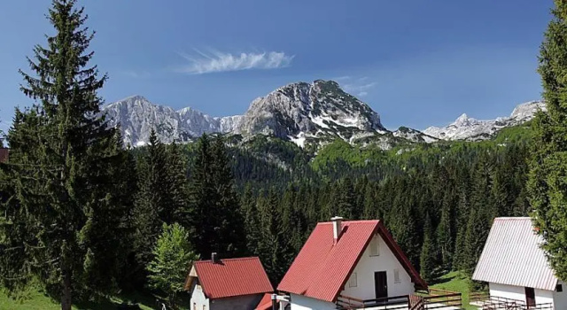 Guest House Nela, Забронировать Гостевой дом Жабляк , рядом с Озеро Црно-Езеро