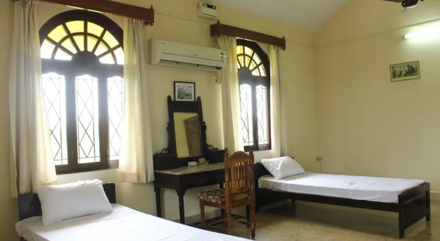 OYO 9623 Home 5BHK Villa Curtorim South Goa