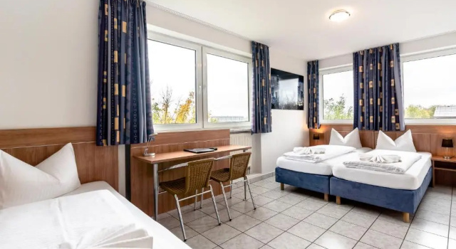 Апартаменты Hotel Fresh INN