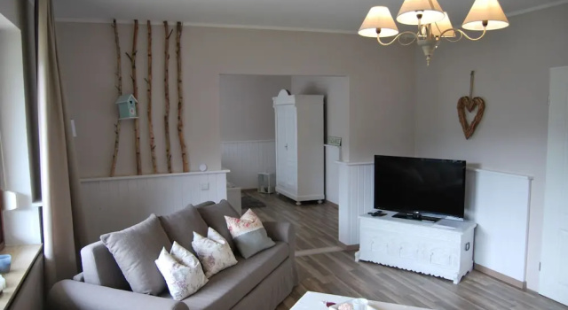 Haus der guten Freunde, Забронировать Отель Отели Landkreis Karlsruhe 3 звезды, 3*