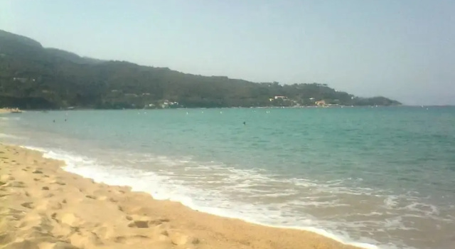 Apartment With one Bedroom in Calcatoggio, With Wonderful sea View and Furnished Balcony - 300 m From the Beach, Забронировать Апартаменты/квартира Отели South Corsica с парковкой, Парковка