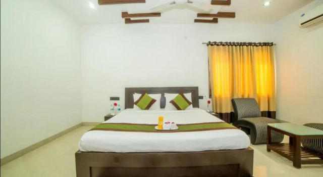 FabHotel Hill View Jubilee Hills, Varaa Hotelli Jubilee Hills 