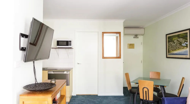 Central Sydney Chippendale with Parking