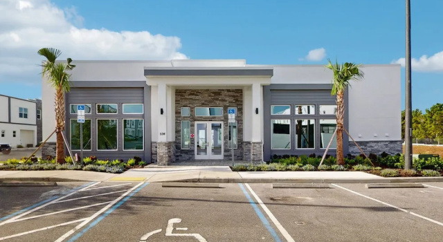 Dog-friendly Radiant & Modern Townhome With Private Pool, Patio, AC, & W/D, Забронировать Дом для отпуска Давенпорт Orlando Metropolitan Area