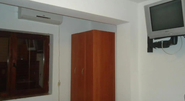 Студия Цокольный этаж Apartments Raičević
