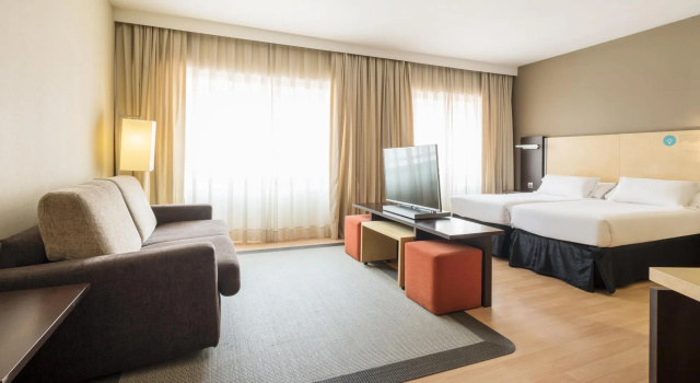 Номер Family Ilunion Suites Madrid