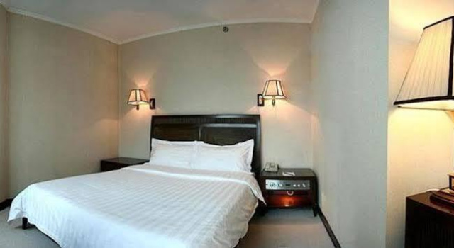 International Bamboo and Rattan Hotel - Beijing, Book Hotel Beijing Beijing Province