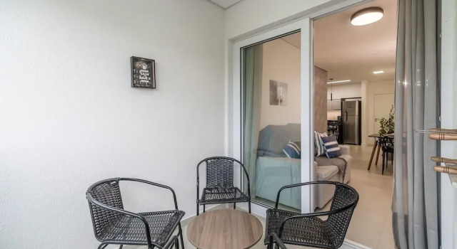 Apart in Cond. w/ Pool 400m From the Beach Tdb0101, Book Lejlighed Florianopolis hoteller med parkering, Parkering