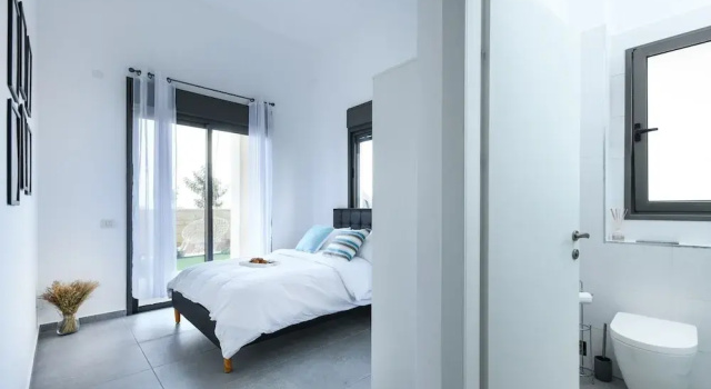 Апартаменты Stylish Coastal Oasis by Sea N' Rent