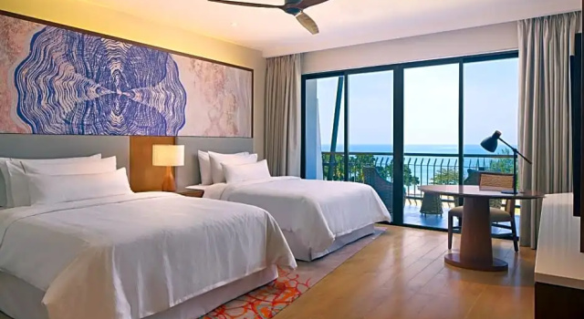 Четырёхместный номер с видом на море The Westin Desaru Coast Resort