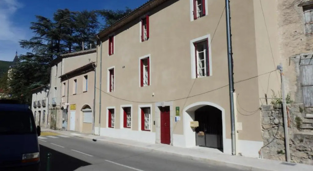 Le Merlanson chambres dhôtes, Rezervasyon Otel Bez-et-Esparon 