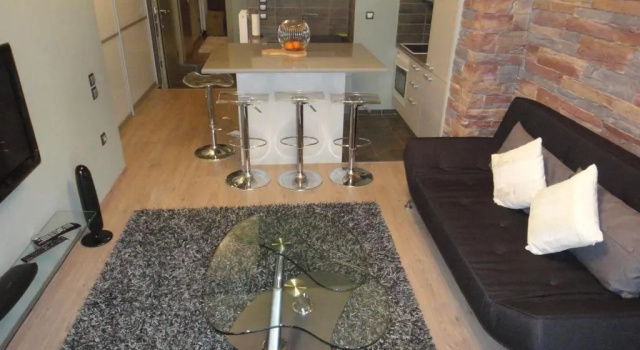 SoHoAthine Apartment