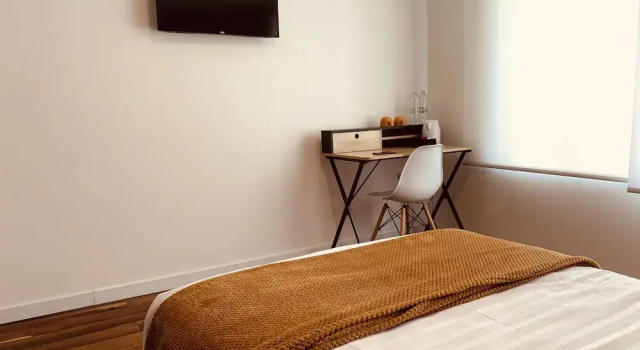 Номер Economy CASA CREAZZO 62 - Movistar Arena, Vive Claro