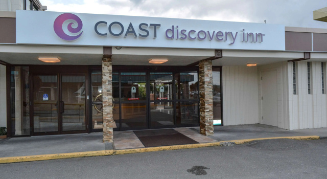 Coast Discovery Inn, Забронировать Отель Кэмпбелл-Ривер North Central Vancouver Island