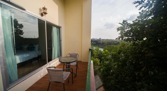 Двухместный номер Deluxe Anchan Laguna Hotel โรงแรมอัญชันลากูน่า