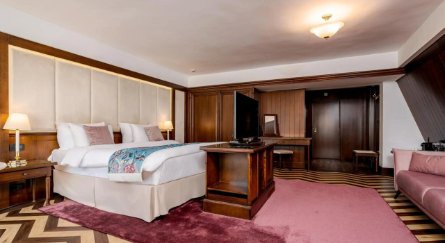 Hotel International, Забронировать Отель Отели Синая с бассейном, Бассейн
