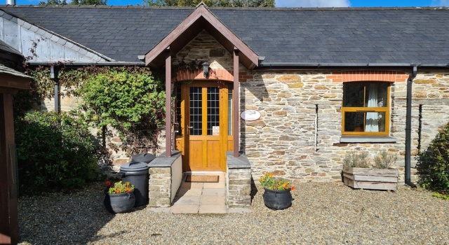 Sandpiper Cottage, Забронировать Дом для отпуска Уитлэнд Carmarthenshire