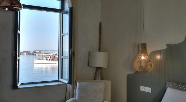Номер Superior с видом на море Elia Zampeliou Hotel