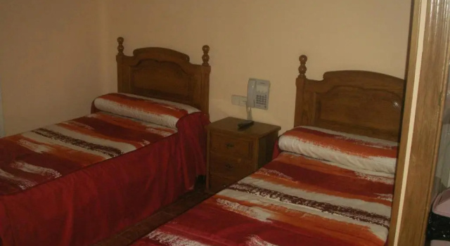 Hostal La Nava, Забронировать Отель Саламанка Мадрид, рядом с Ибица