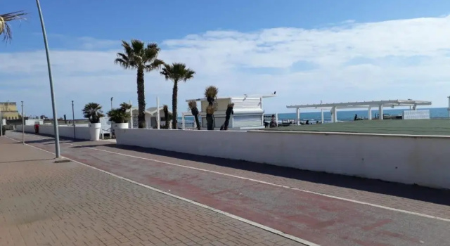 Апартаменты c 1 комнатой La Terrazza sul Mare di Roma, WiFi, AC