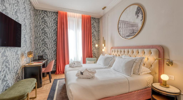 Трёхместный номер Roma Superior H10 Palazzo Galla