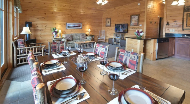 Двухместный номер Luxury с 2 комнатами с балконом The Lodges at Cresthaven