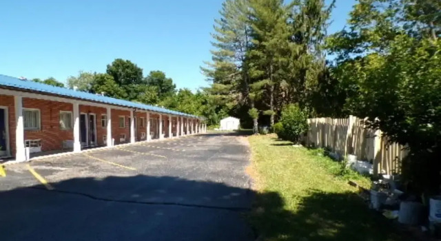 Hotel O Relax Inn Lewisburg near I-64, Rezervovat Hotel Lewisburg Západní Virginie