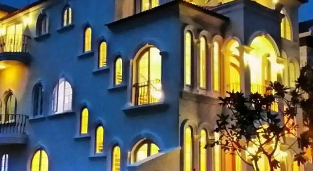 Funny House