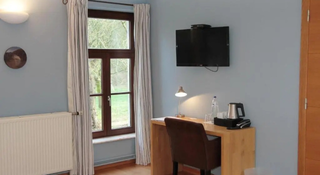 Двухместный номер Standard Hôtel - Ferme du Château d'Ahin