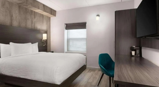 Номер Standard Days Inn by Wyndham Saint John