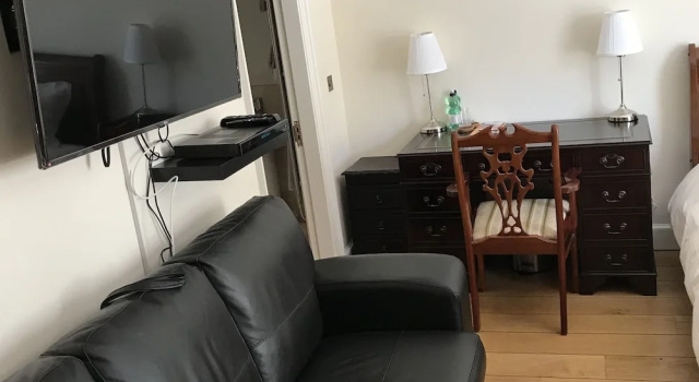 Номер Superior Violet Lodge