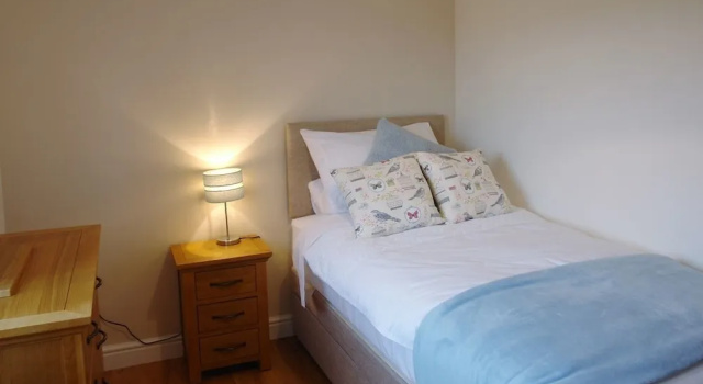 The Hayloft, Book Feriehus Cornwall hoteller med parkering, Parkering