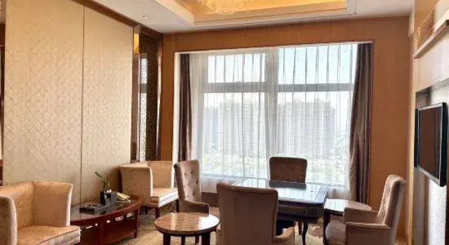 Люкс Wuhan Zongheng Hotel