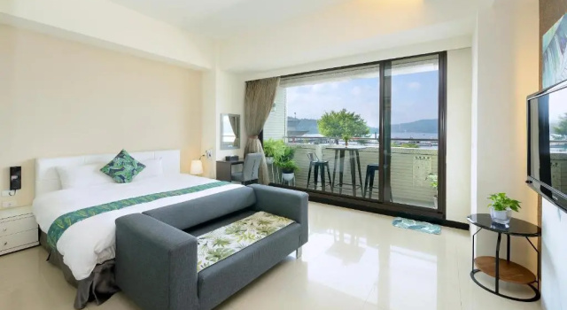 Двухместный номер Standard с балконом Hu Yue Lakeview Hotel