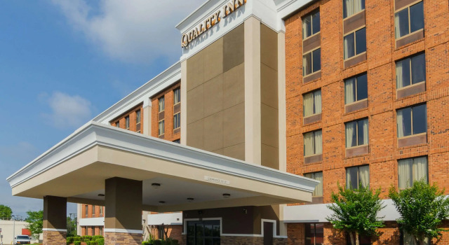 Holiday Inn & Suites Richmond West End by IHG, Забронировать Отель Ричмонд Виргиния