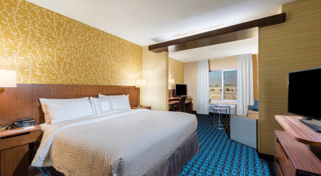 Fairfield by Marriott Inn & Suites Palm Desert Coachella Valley, Забронировать Отель Палм-Дезерт Coachella Valley