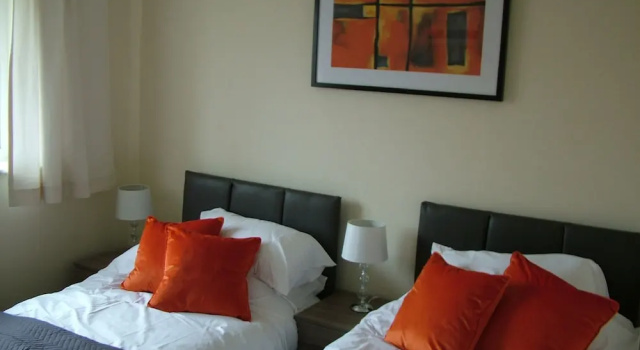 Семейный коттедж с 3 комнатами Thistle Cottage