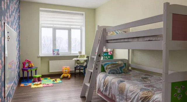 Lovely 2-bdrm condo ideal for a family with children, free parking on premises, Забронировать Апартаменты/квартира Зиемелу Рига