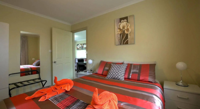 Ficifolia Lodge, Rezerwuj Hotel Parndana 