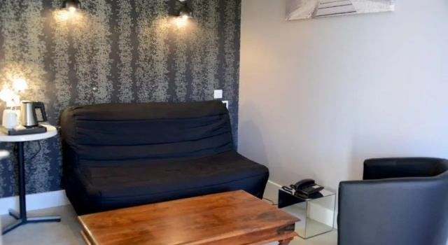 Hotel Restaurant de la Poste, Rezervasyon Otel Balbigny 