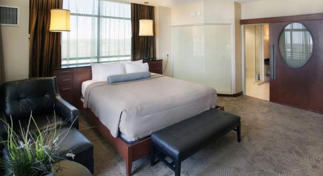 Ballys Quad Cities Casino & Hotel, Забронировать Отель Отели Quad Cities с завтраком, Завтраки