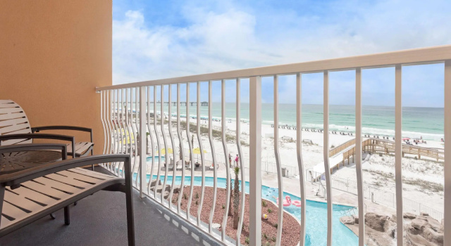 Двухместный номер Standard с видом на бассейн Hilton Garden Inn Ft. Walton Beach