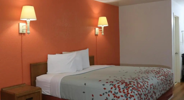 Люкс Heritage Inn & Suites